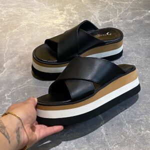 Alternative view of SS 25-6040 NEGRO